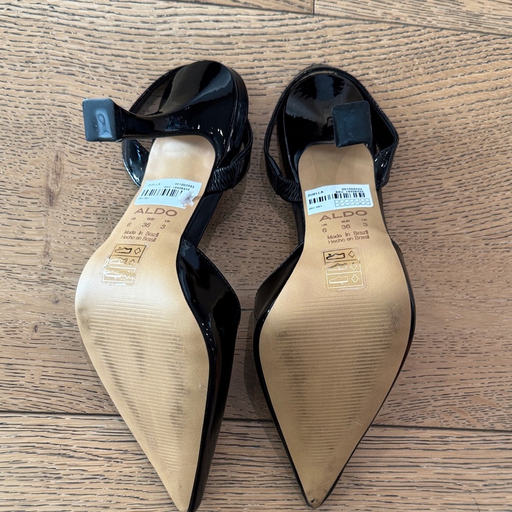 Aldo Sleek Black Women's Heels - Picture 4 of 4
